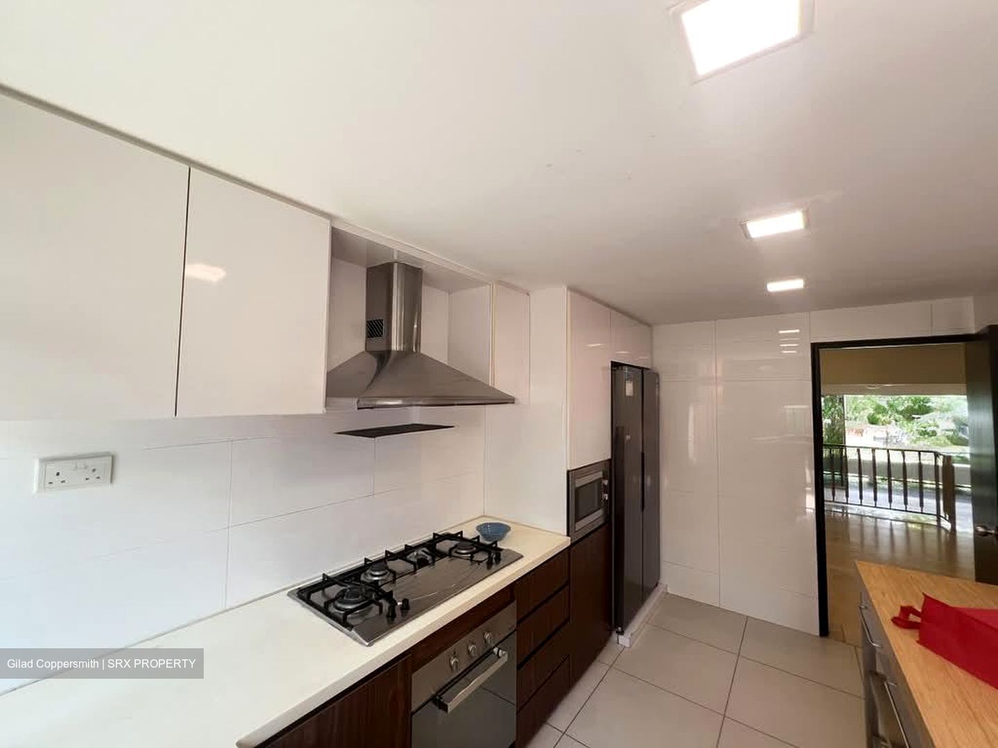 Watten Estate Condominium (D11), Condominium #558251451